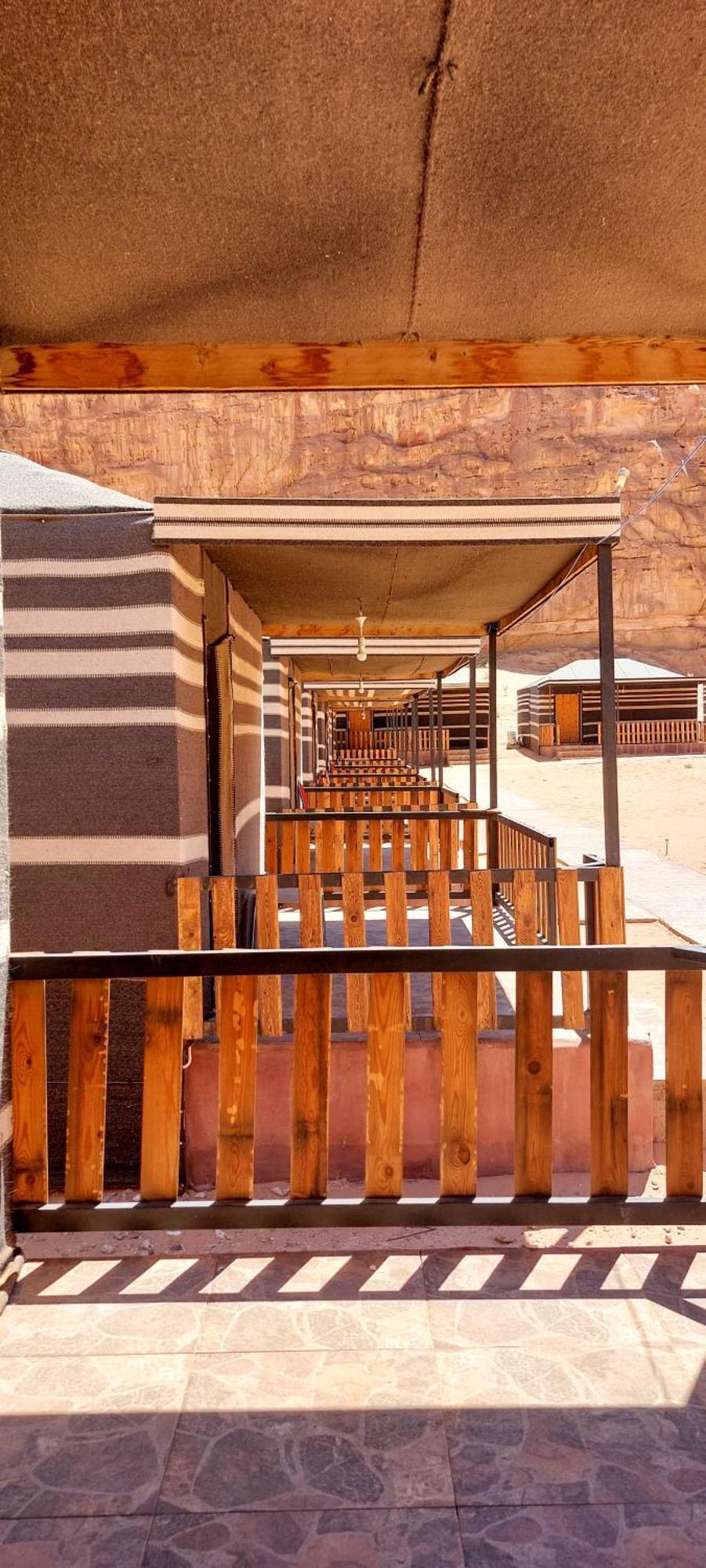 Hotel Salman Zwaidh Camp Wadi Rum Exterior foto